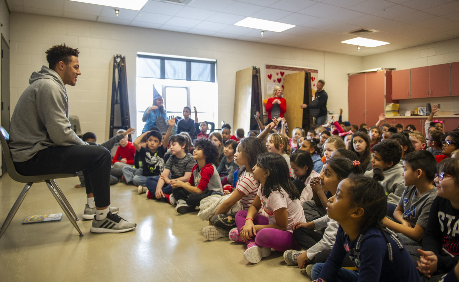 QB Reads to Students 3.1